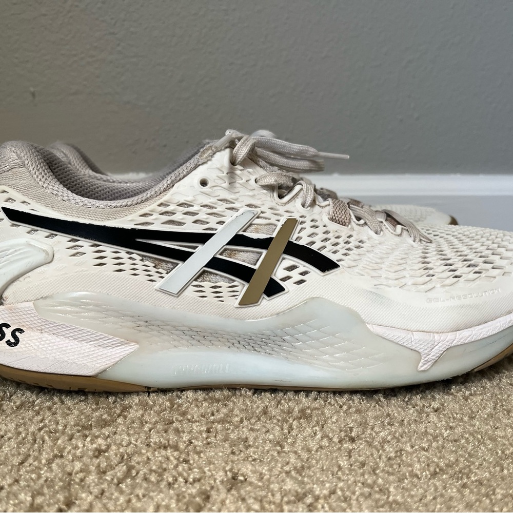 ASICS BOSS Men's White Running Shoes Sz 9